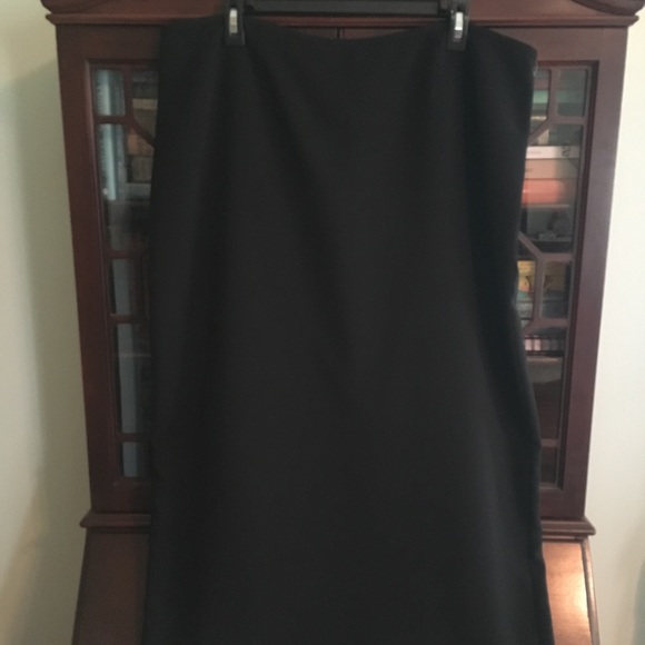 Long Black Kasper Skirt - Picture 2 of 5
